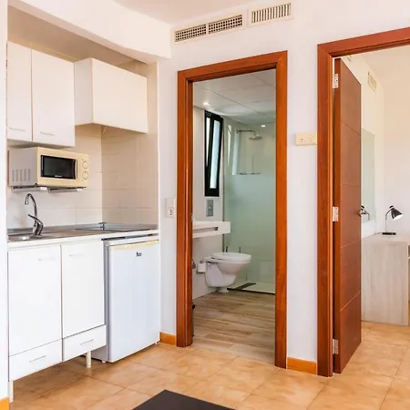 別荘 Apto Con Terraza 402 カラ・ミラー