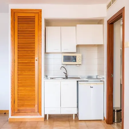 בית נופש Apto Con Terraza 402 *