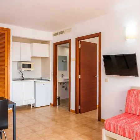 Apto Con Terraza 402 קאלה מילור