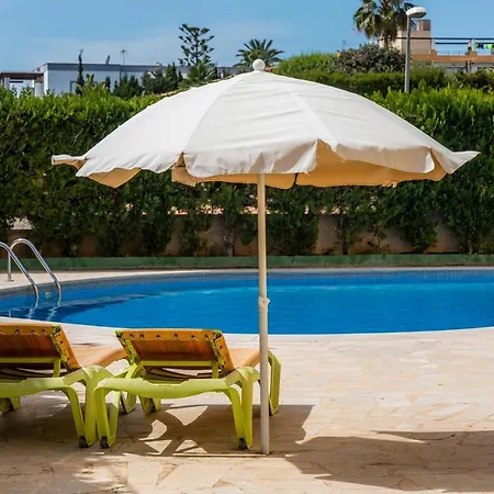 Apto Con Terraza 402 * كالا مييور